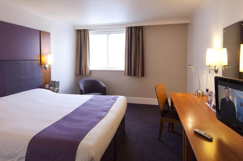 Premier Inn Ipswich South Exterior foto