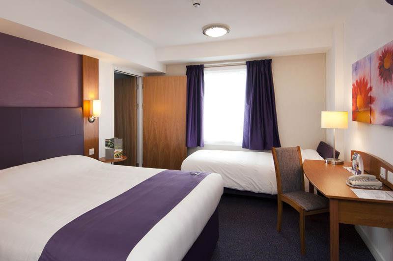 Premier Inn Ipswich South Exterior foto