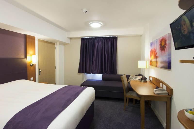Premier Inn Ipswich South Exterior foto